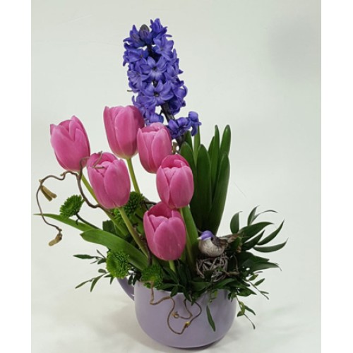 Flower bowl with tulips and hyacinth M